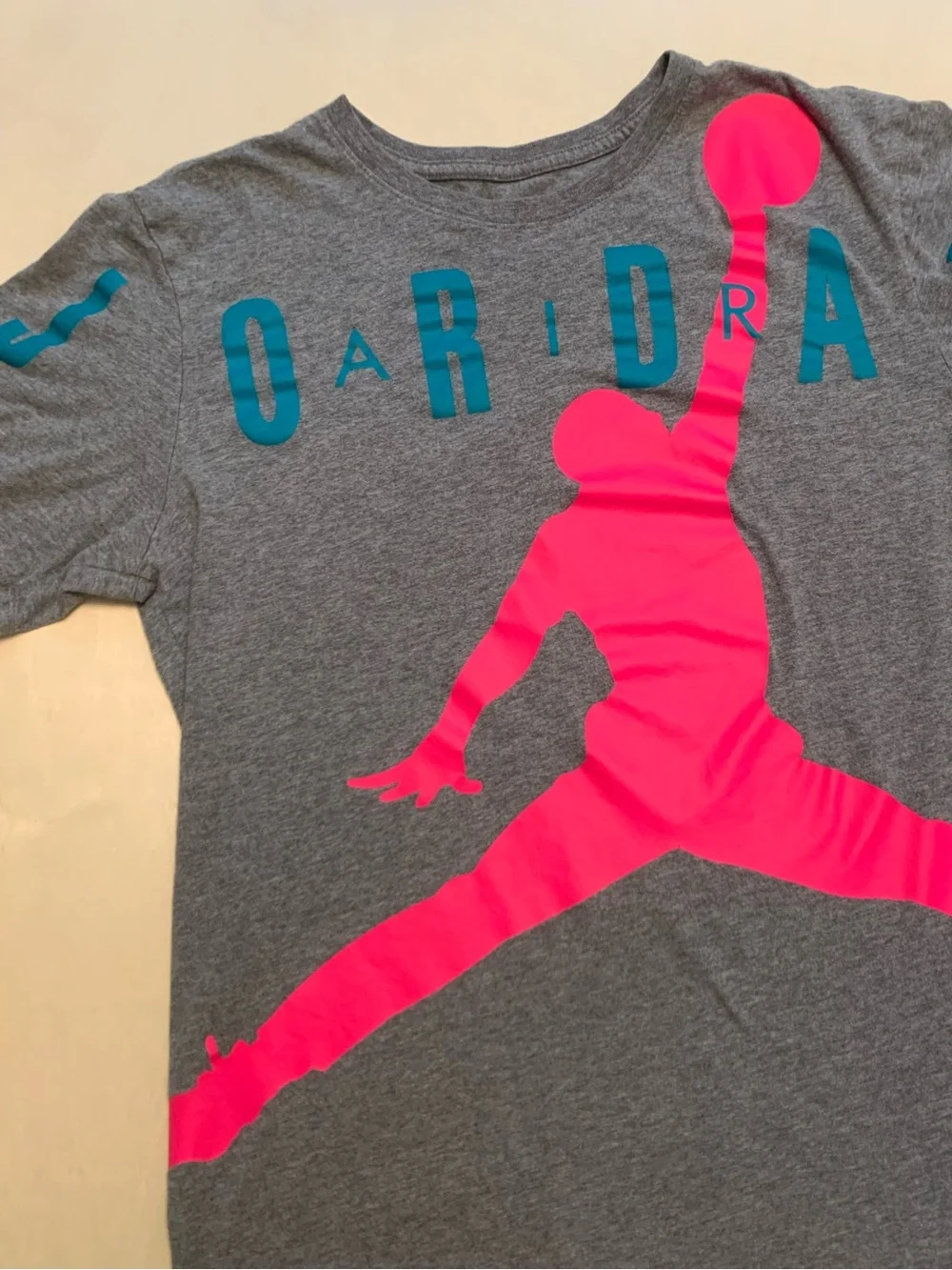 Jordan Men’s Gray Tee with Hot Pink Jumpman Graphic, Size Medium